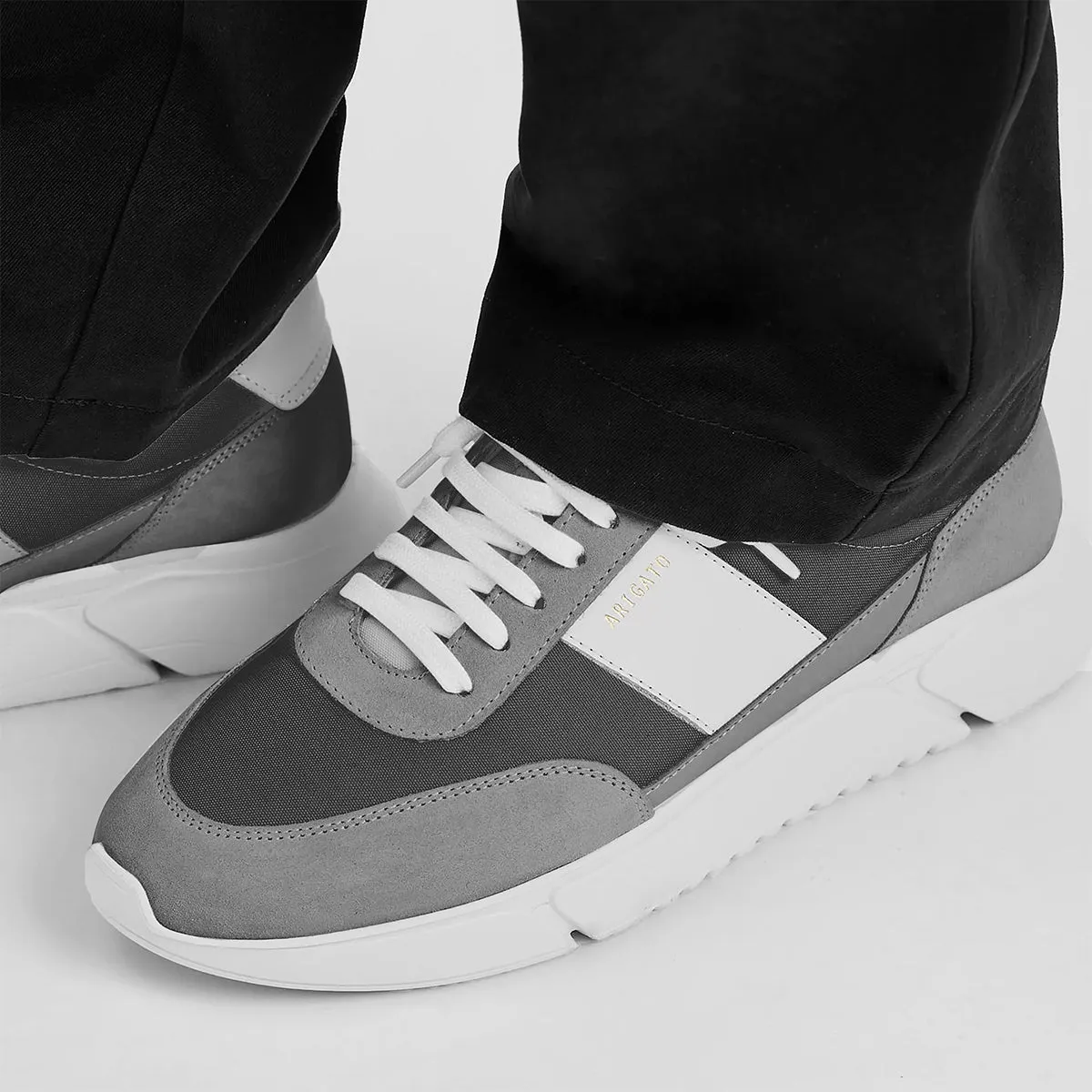 Axel Arigato - Genesis Vintage Runner in Black/Grey/White