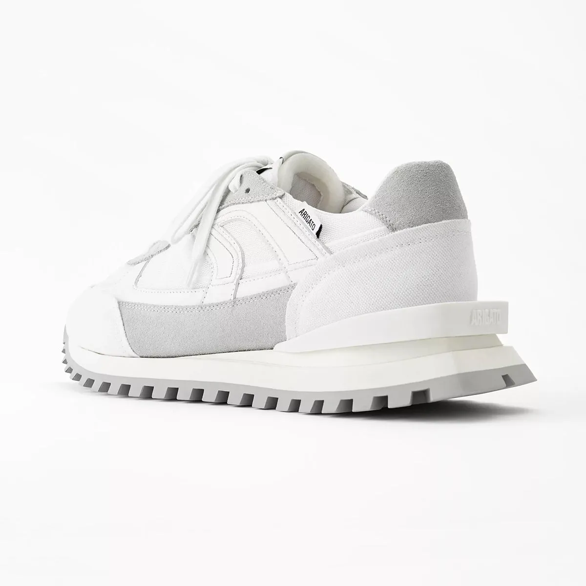 Axel Arigato - Sonar Sneakers in White/Grey