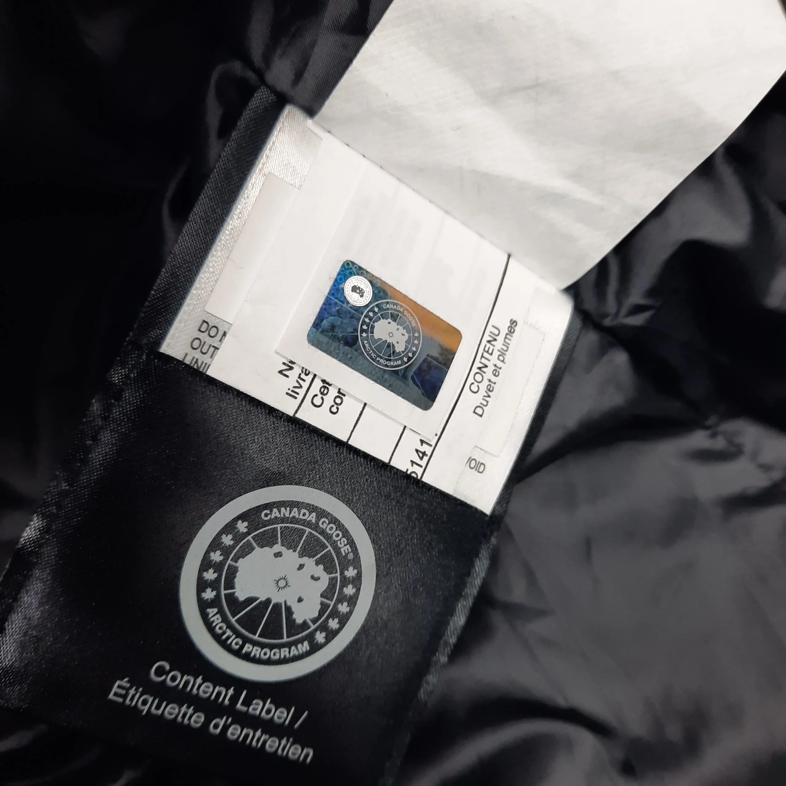 Canada Goose Wyndham Parka Black Label - Authentic Luxury Designer