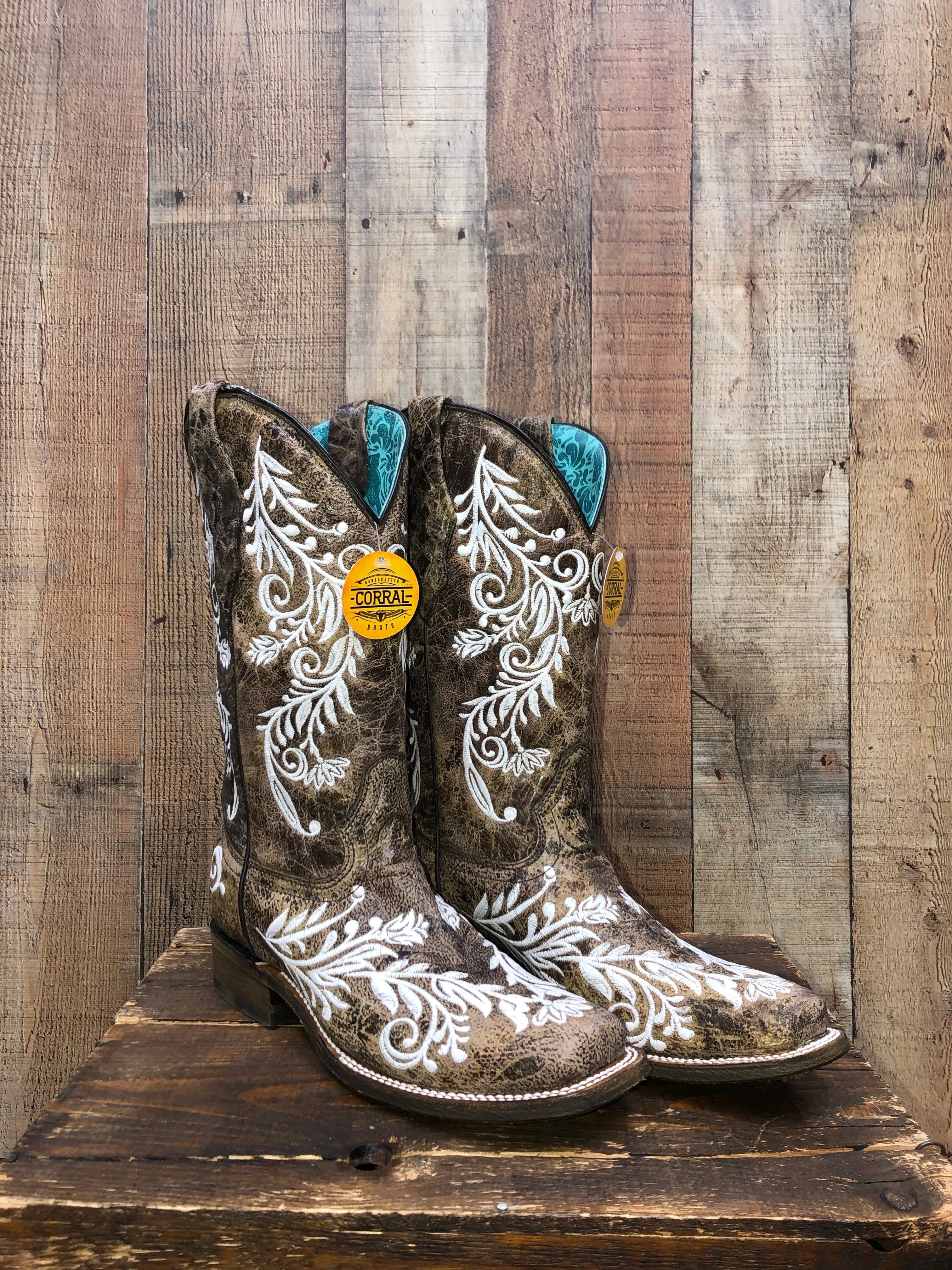 Corral Glow In The Dark Western Boots - Brown