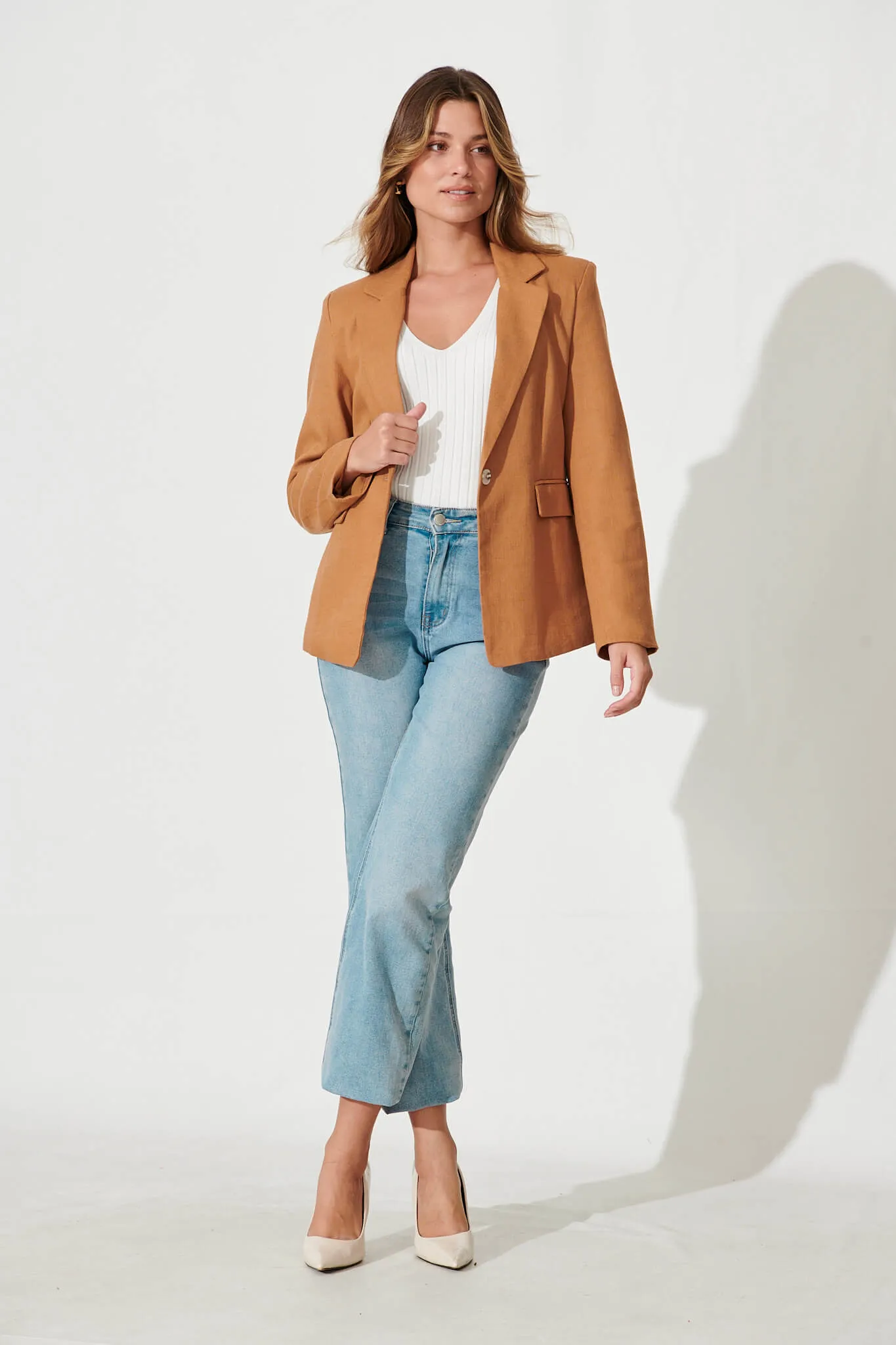 Deborah Blazer In Tan Linen Blend