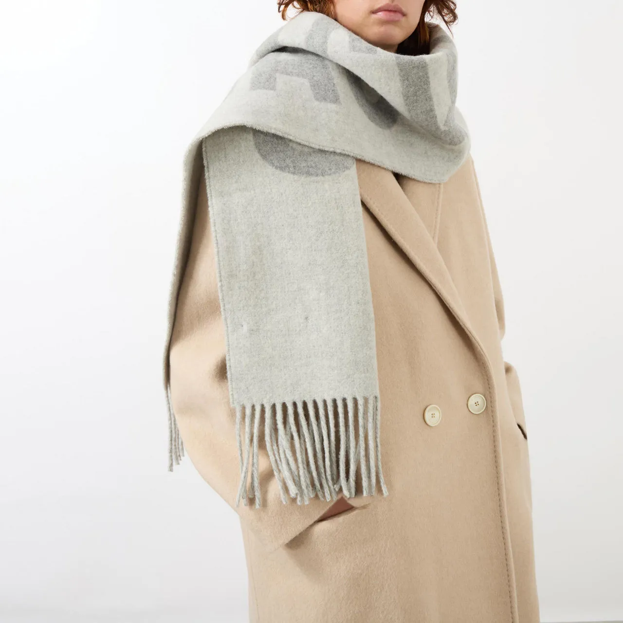 JACQUEMUS Lecharpe Fringe Logo Scarf - Grey