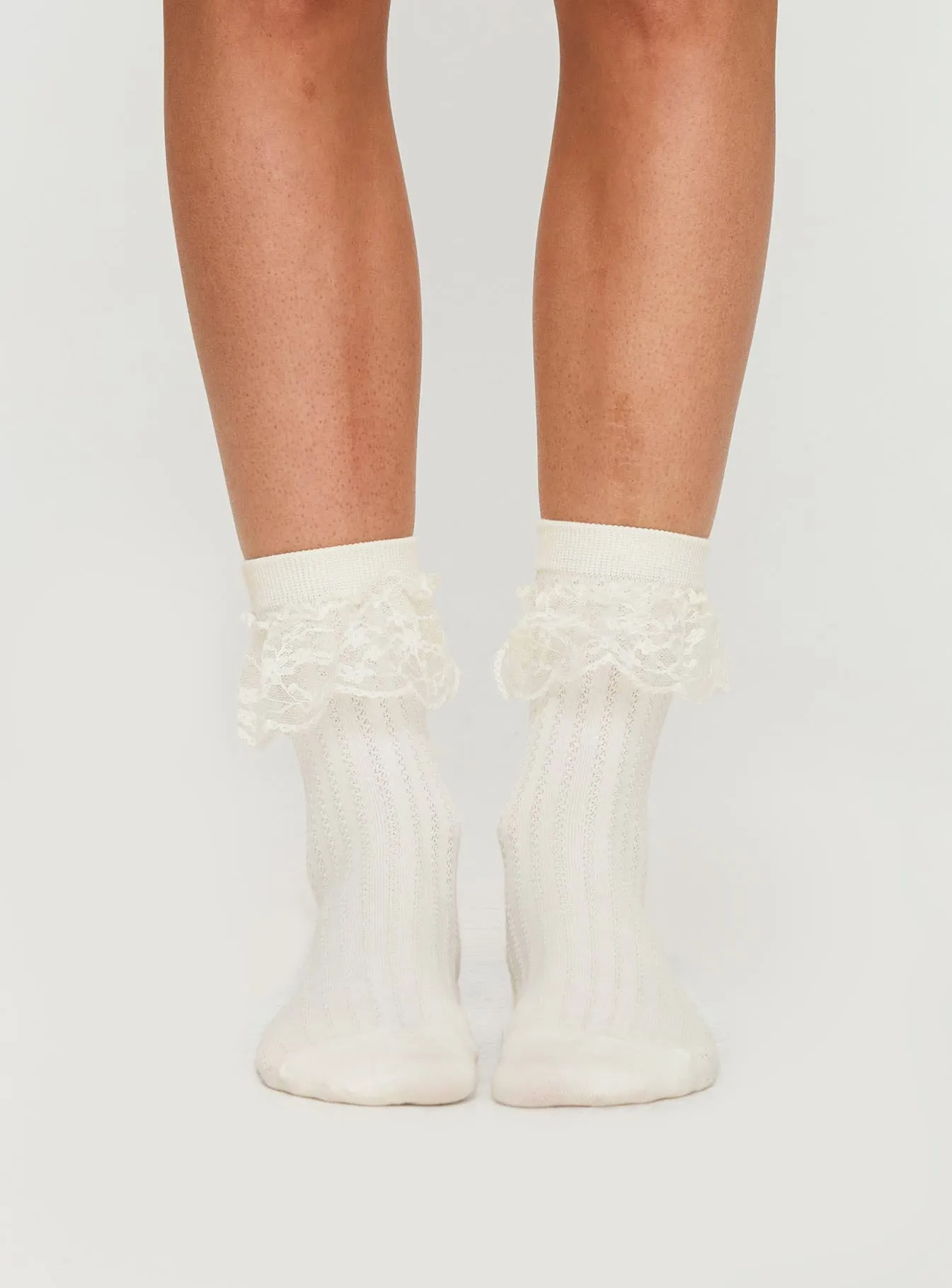 Josefina Frill Sock White