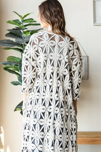 Veveret Geometric Open Front Three-Quarter Sleeve Cardigan