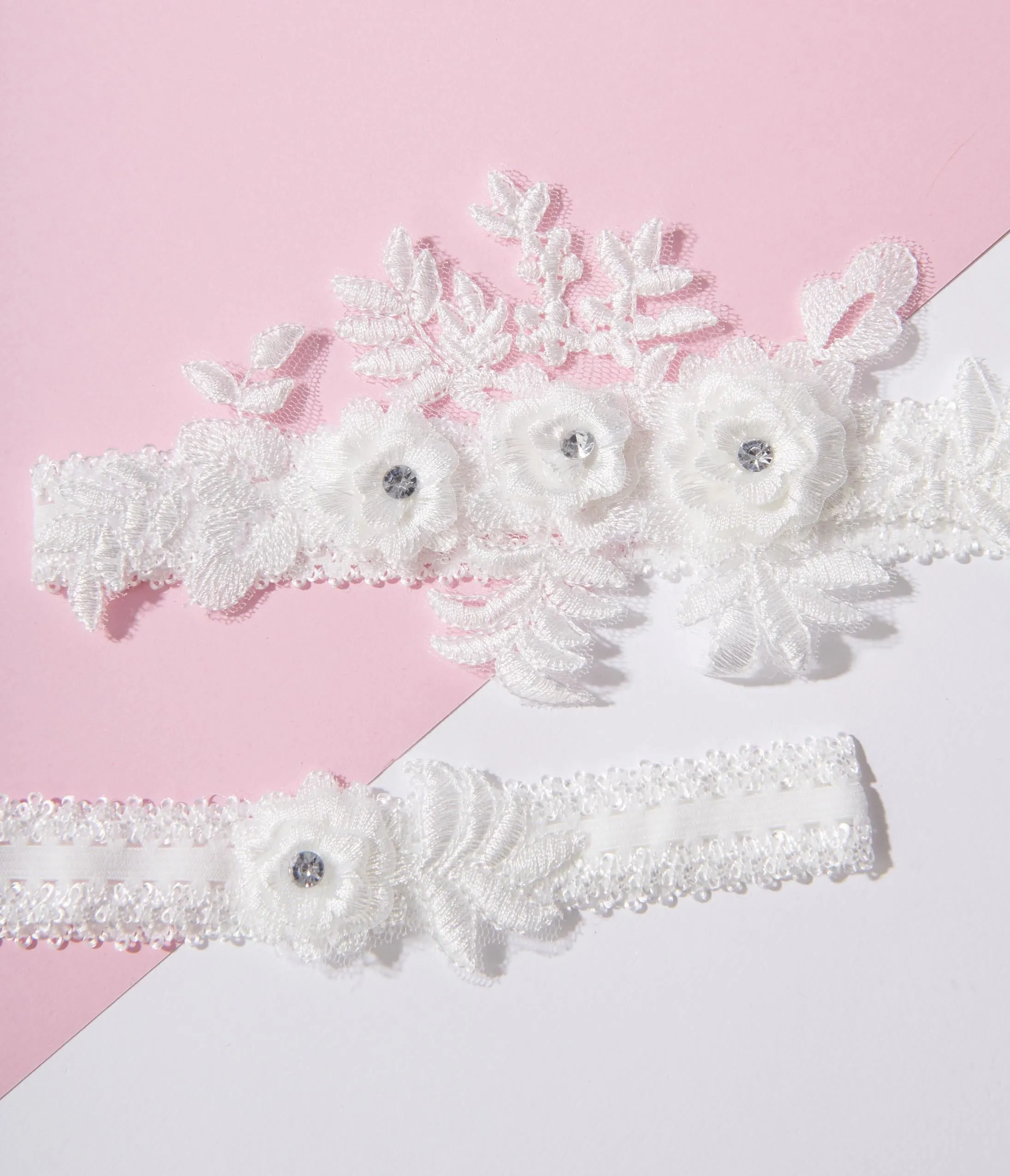 White Rhinestone Floral Garter Set